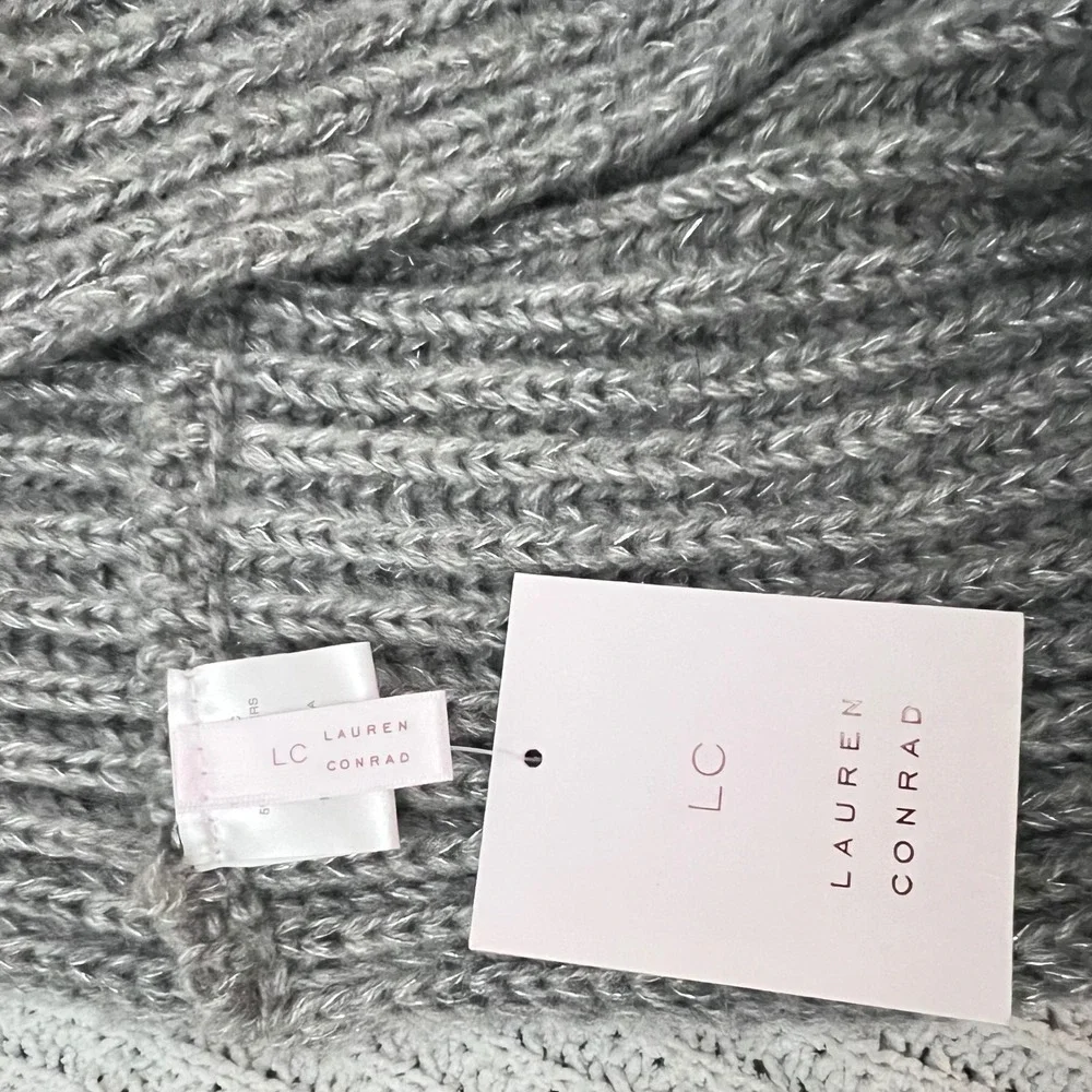 NWT Lauren Conrad women Knit Infinity Scarf Loop Gray Silver Metallic minimalist